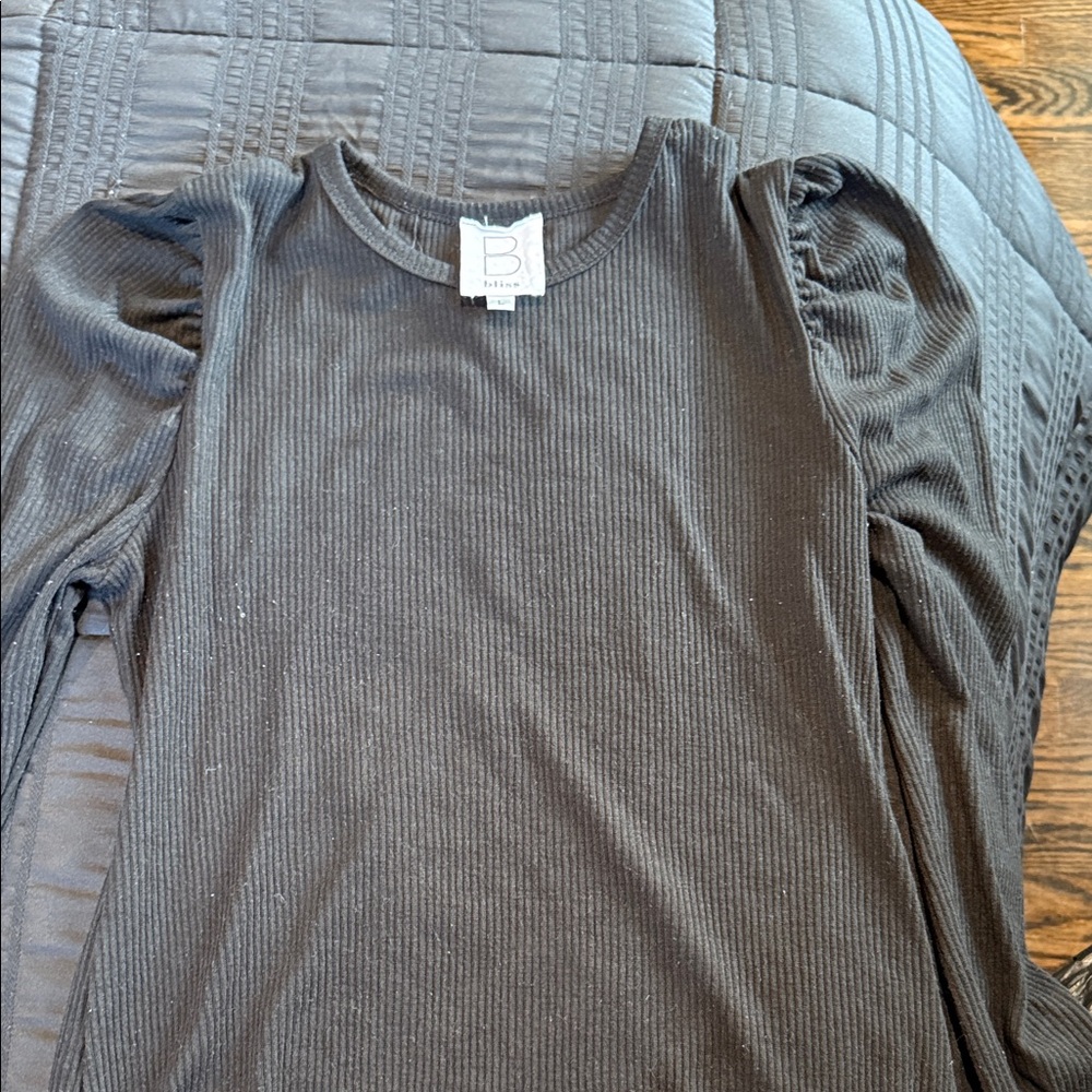 Bliss Black Ribbed Puff Sleeve Blouse